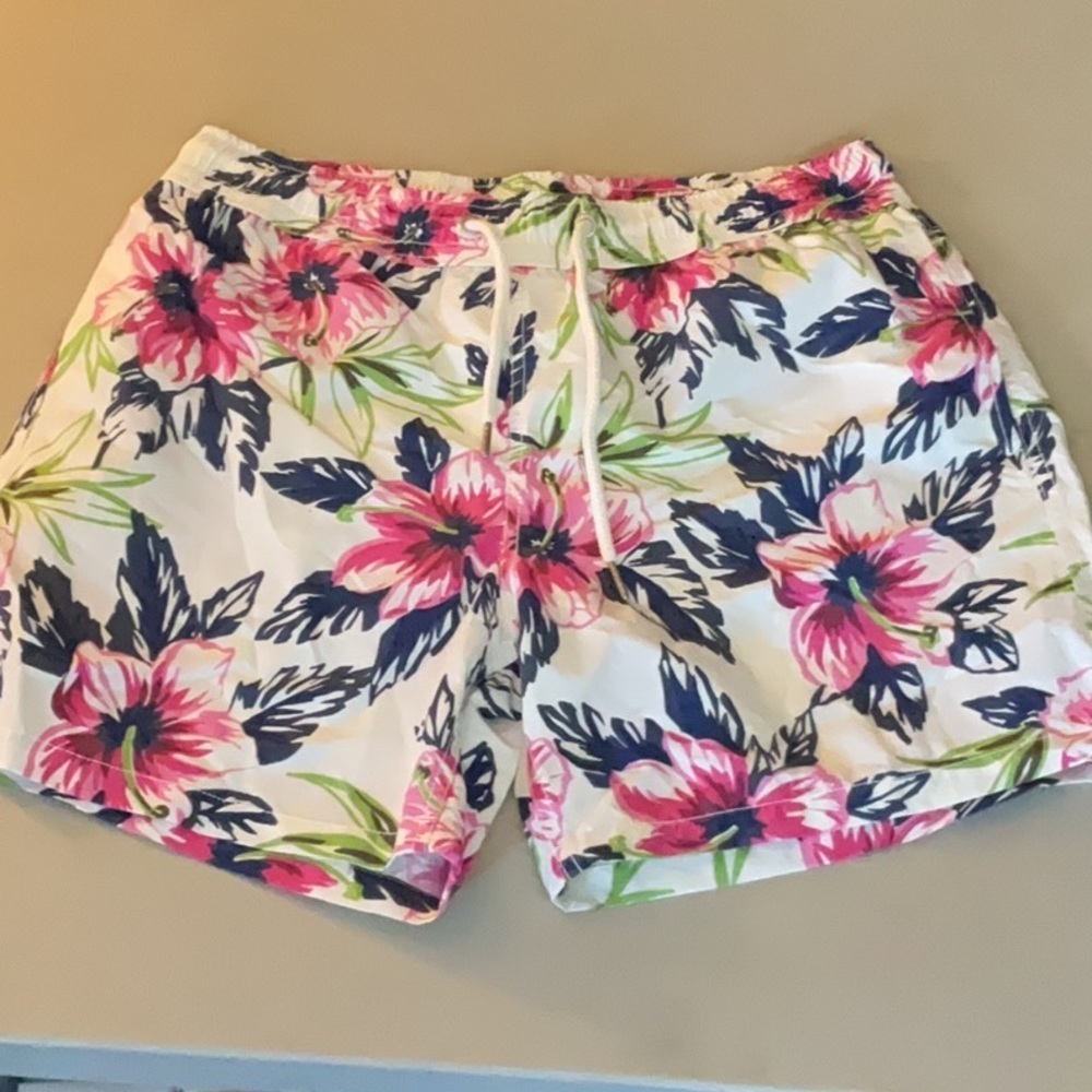 EUC Mens SOOBAYA swim trunks